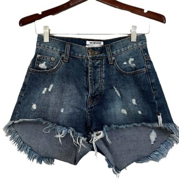 One Teasoon Hawks Distressed Denim Shorts Size 23 Frayed Hem, burnout pockets - Picture 2 of 7